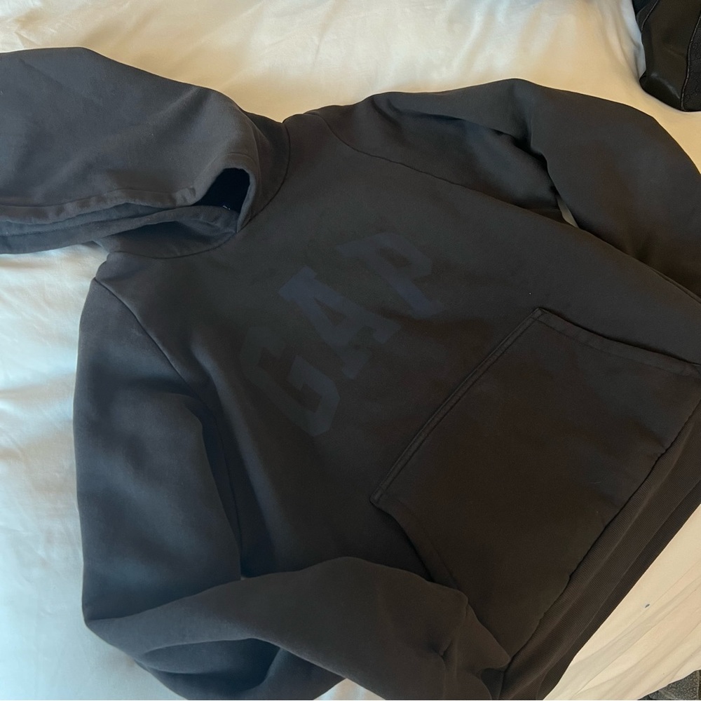 Yeezy Gap Dove Shrunken Hoodie Black